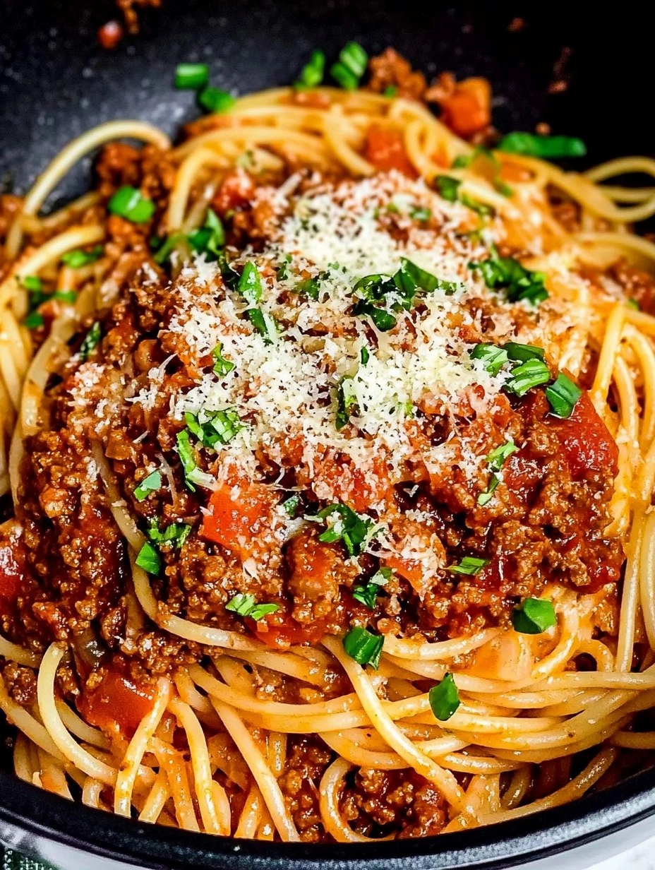Classic Spaghetti Bolognese (Family Favorite)