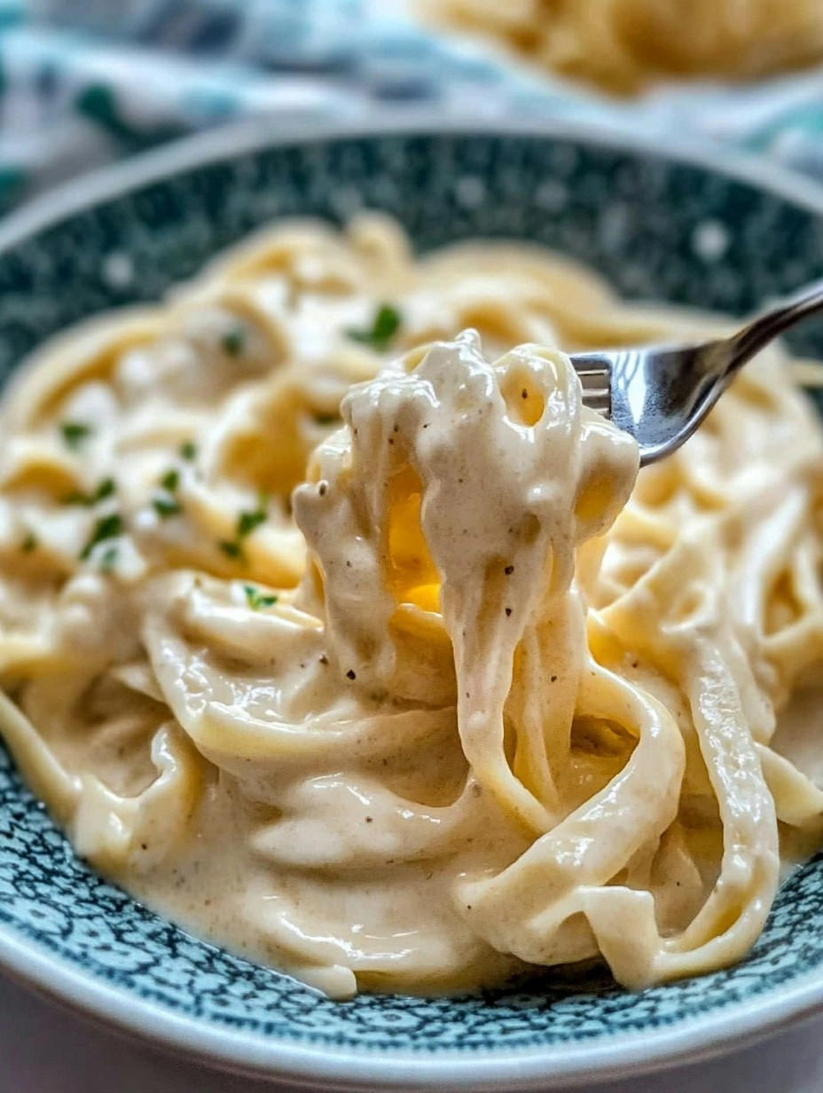 Creamy Alfredo Sauce | Homemade Creamy Alfredo