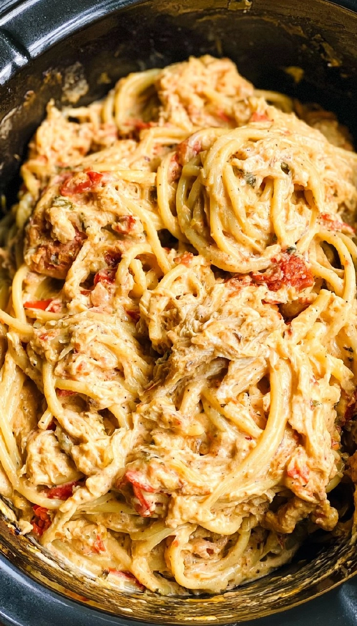 Crockpot Chicken Spaghetti