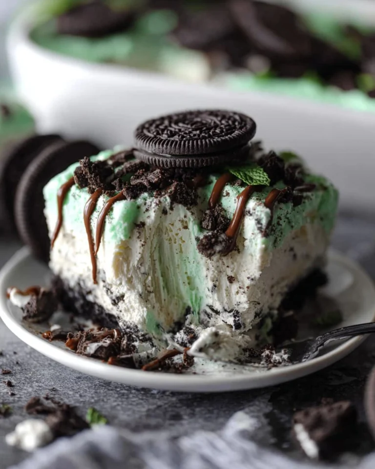 Mint-Oreo-Ice-Cream-Dessert-Recipe